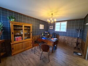 Pose de papier peint par l'entreprise Glanddier à Abbeville